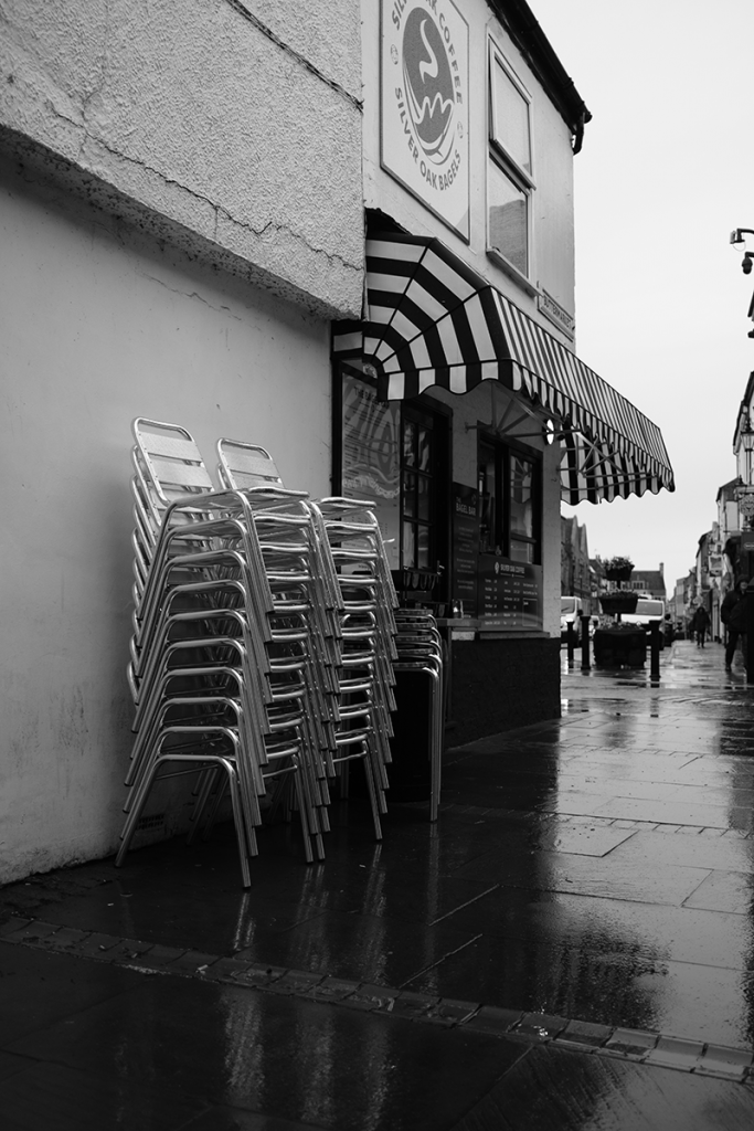 murpworkschrome - light on a lens - Chairs II BW image