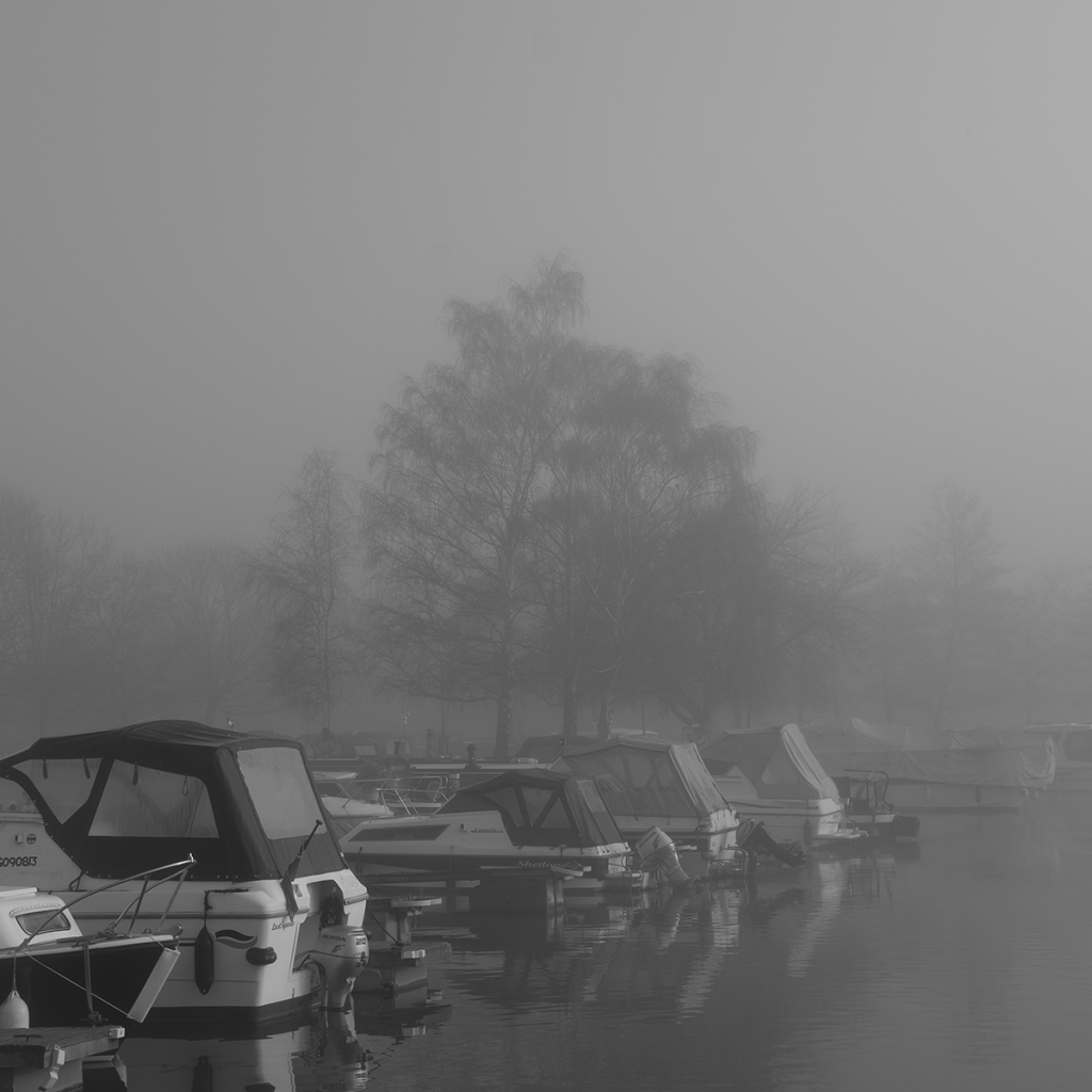 murpworkschrome - light on a lens - Mist on the Marina - Marina in the Mist III B+W image